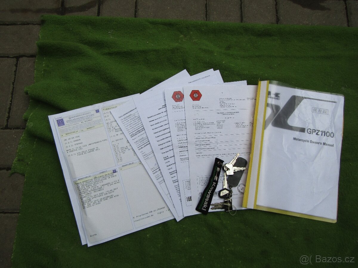kawasaki gpz 1100 - 11
