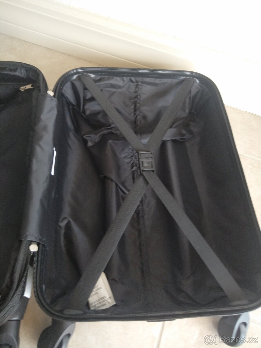 Calvin Klein - kabinové zavazadlo.. - 11