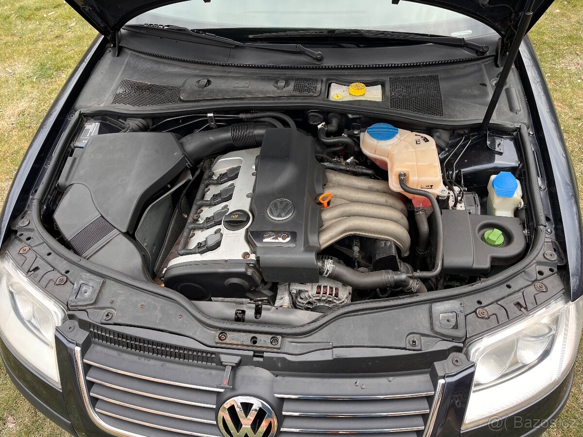 Volkswagen Passat Variant B5.5 2.0i - 11