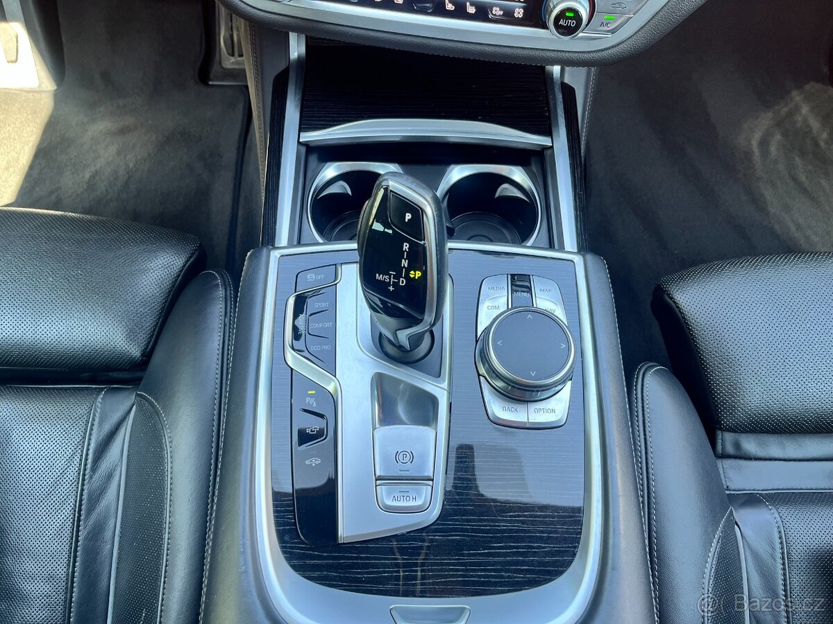 BMW 740 LONG, xDrive, 320k, 2018, 1.MAJ.,ČR, DPH - 11