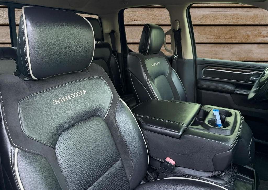 Dodge Ram, WINCHER+LARAMIE+ROUGH COUNTRY - 11