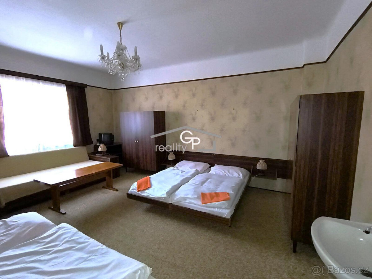 Pronájem vícegen. RD, ul. Jar. Ježka, Č. Budějovice - 11