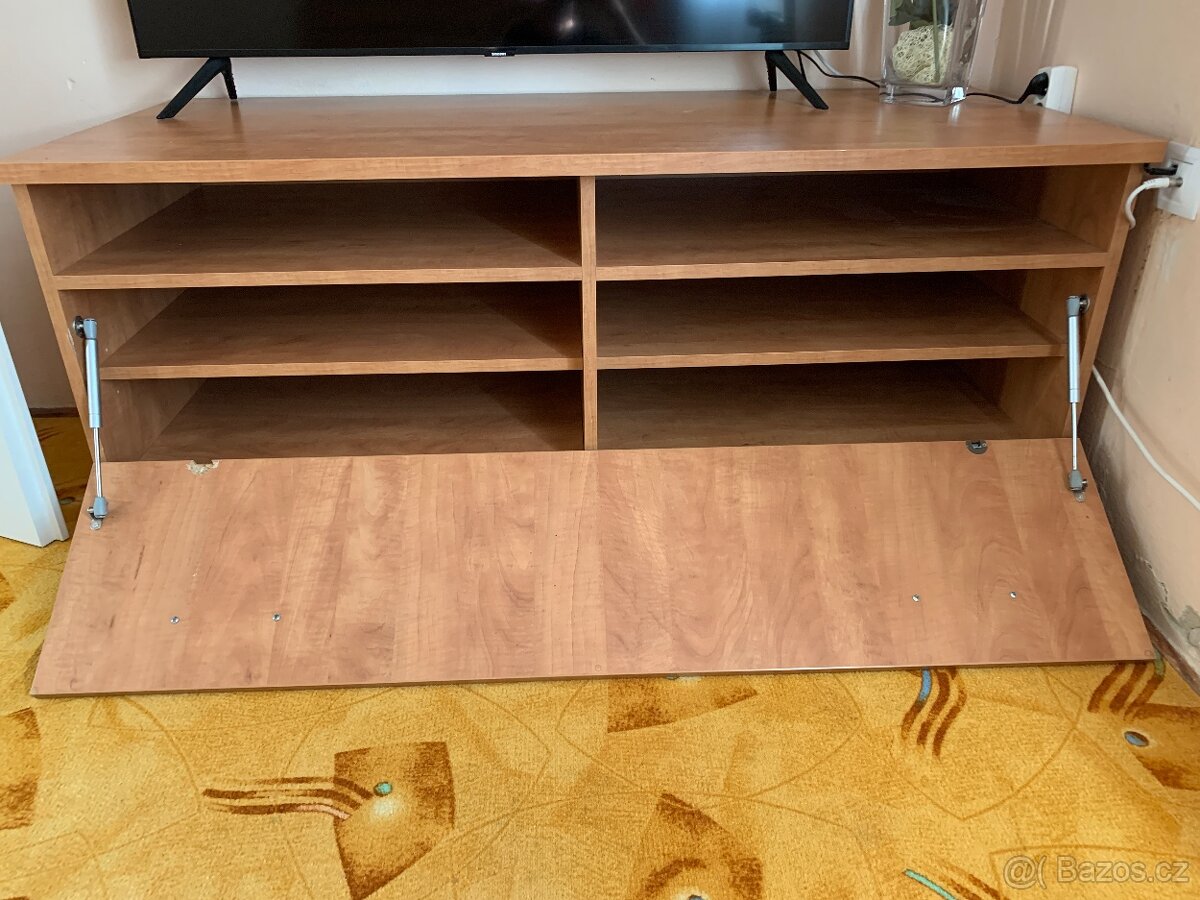 Manželská postel + TV stolek (zakázková výroba) - 11