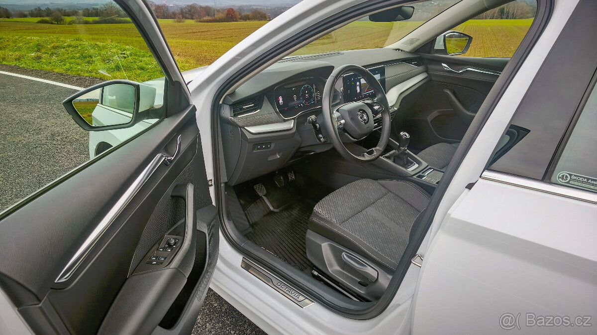 Škoda Octavia Combi 4 IV 2.0 TDI STYLE Plus ACC Matrix - 11