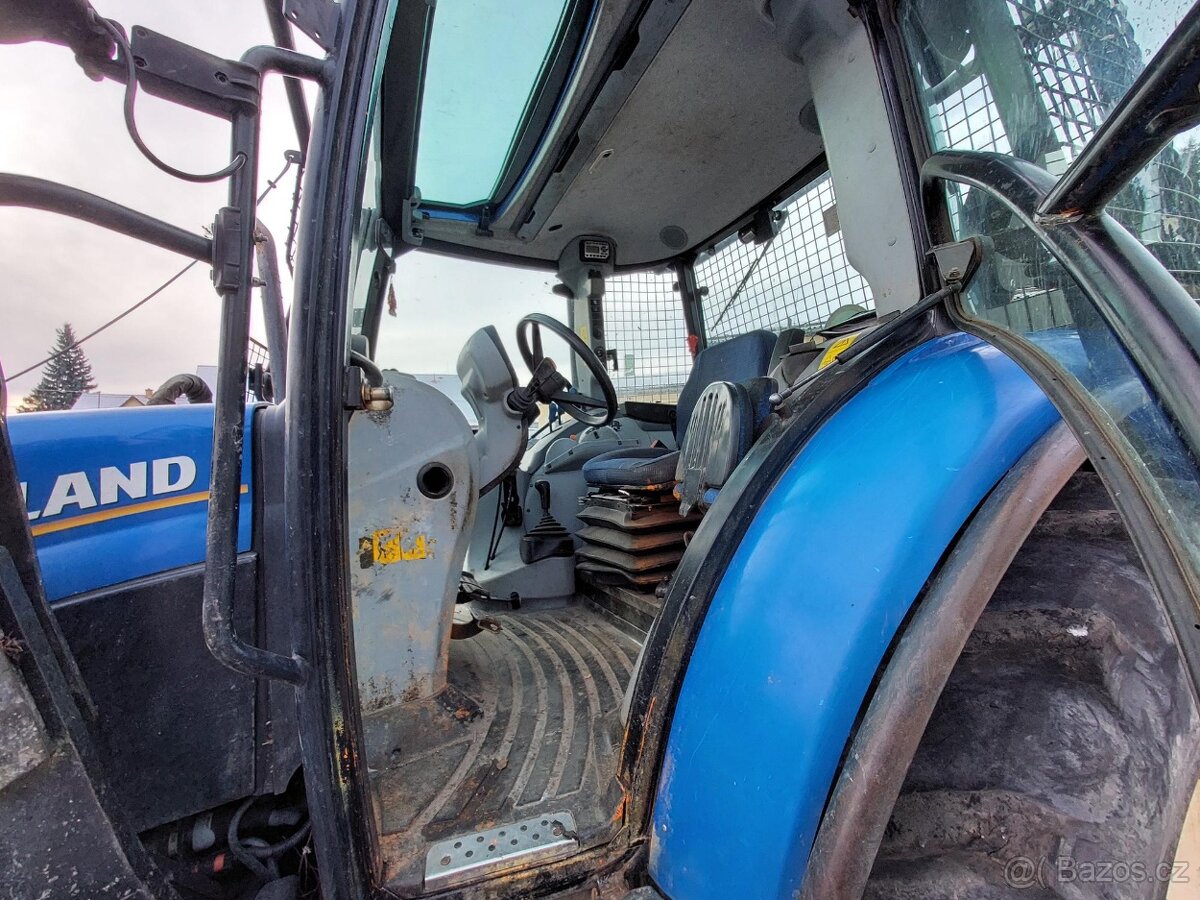 Traktor Hew Holland T4.95 - 11