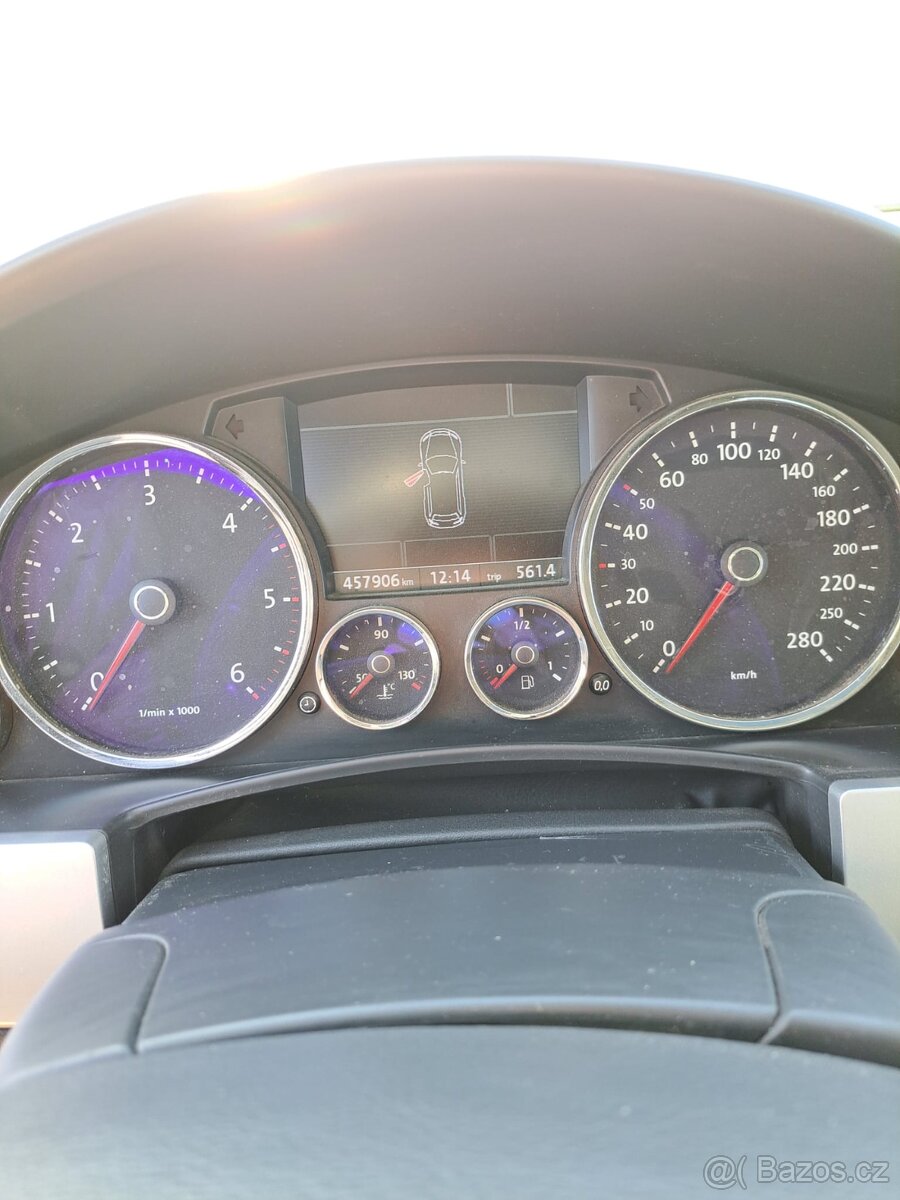 VW Touareg 3.0 176kw 4x4 - 11