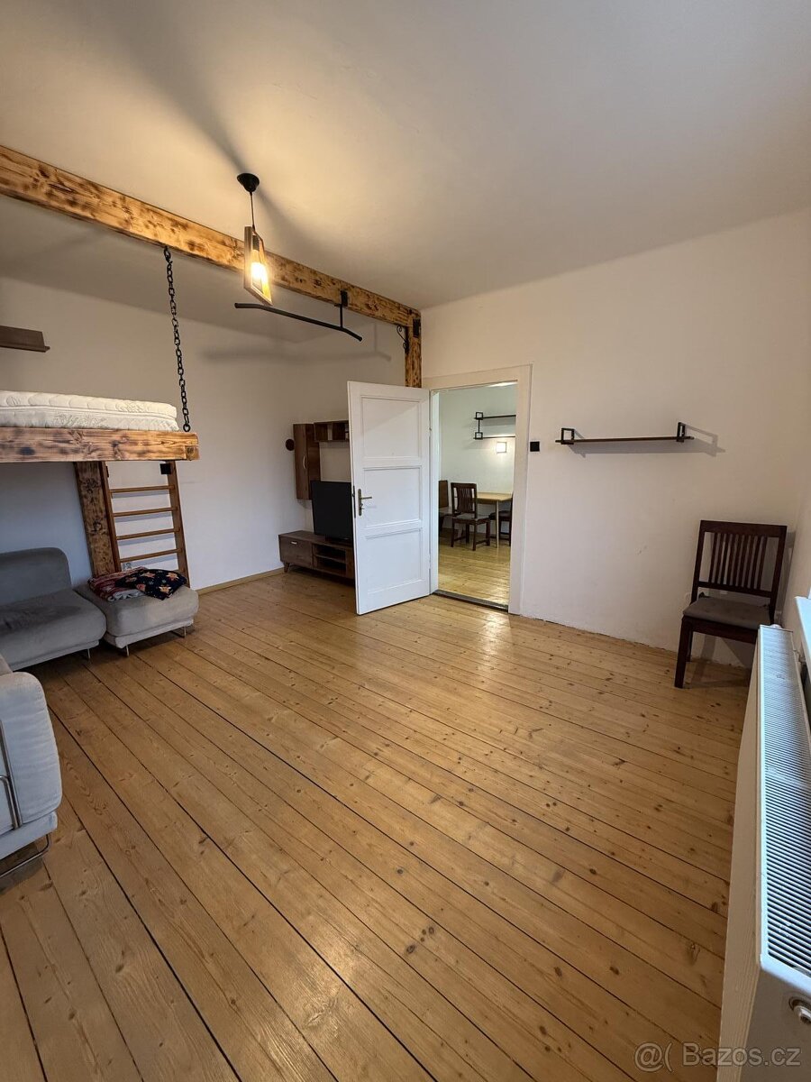 Prodej bytu 2.+kk 43 m2 - 11