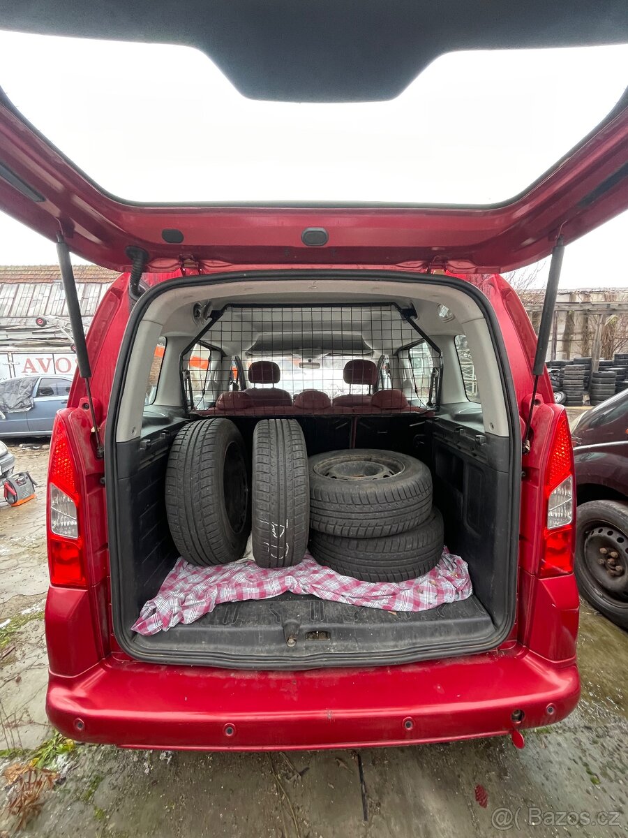 Citroen Berlingo 1.6 I - 11