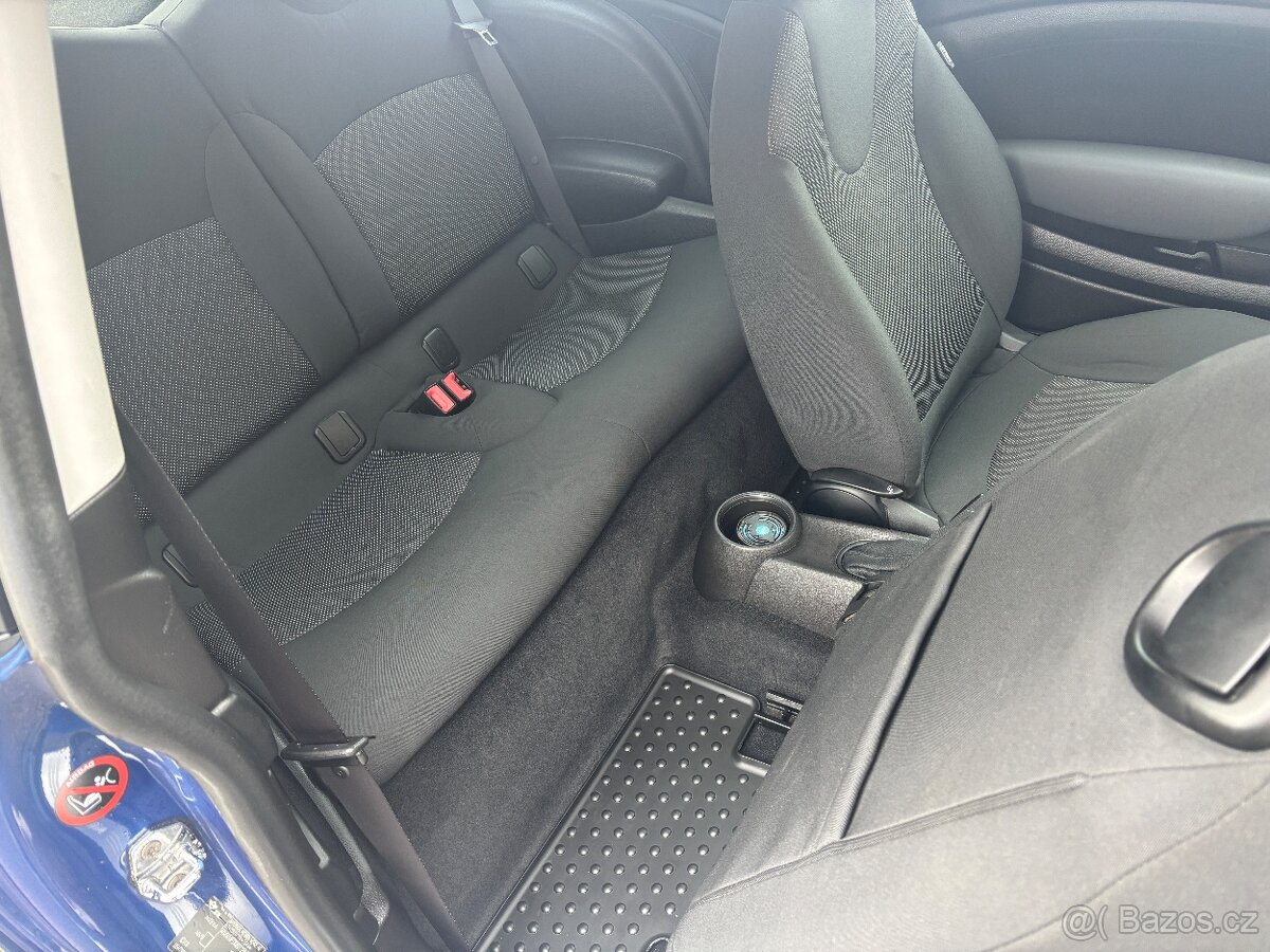 MINI Cooper 1.6 Benzín - 11