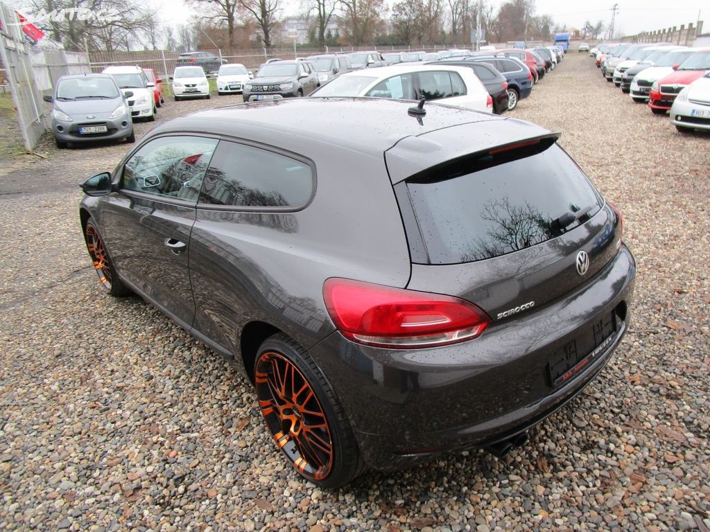 Volkswagen Scirocco, 1,4TSI-90KW-NOVÁ STK - 11