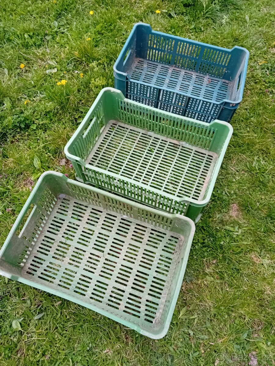 Plastové přepravky - 11