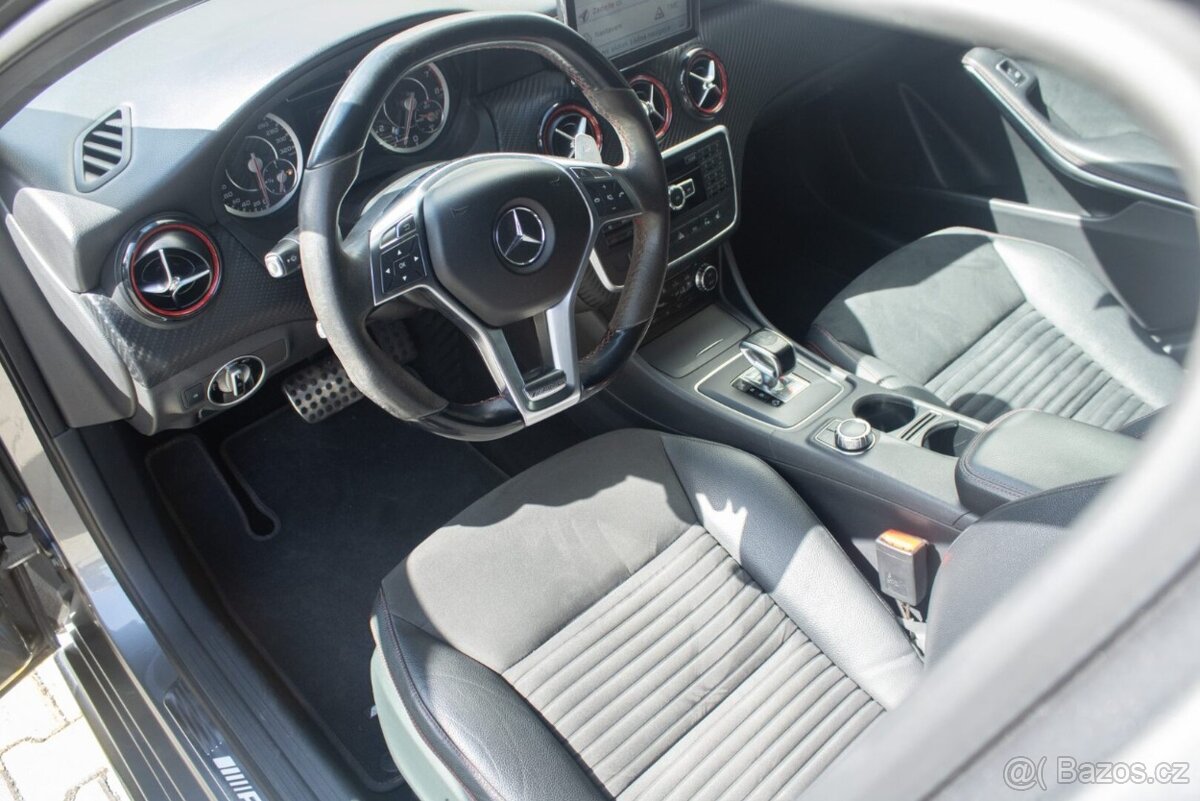 Mercedes Benz A45 AMG - 11