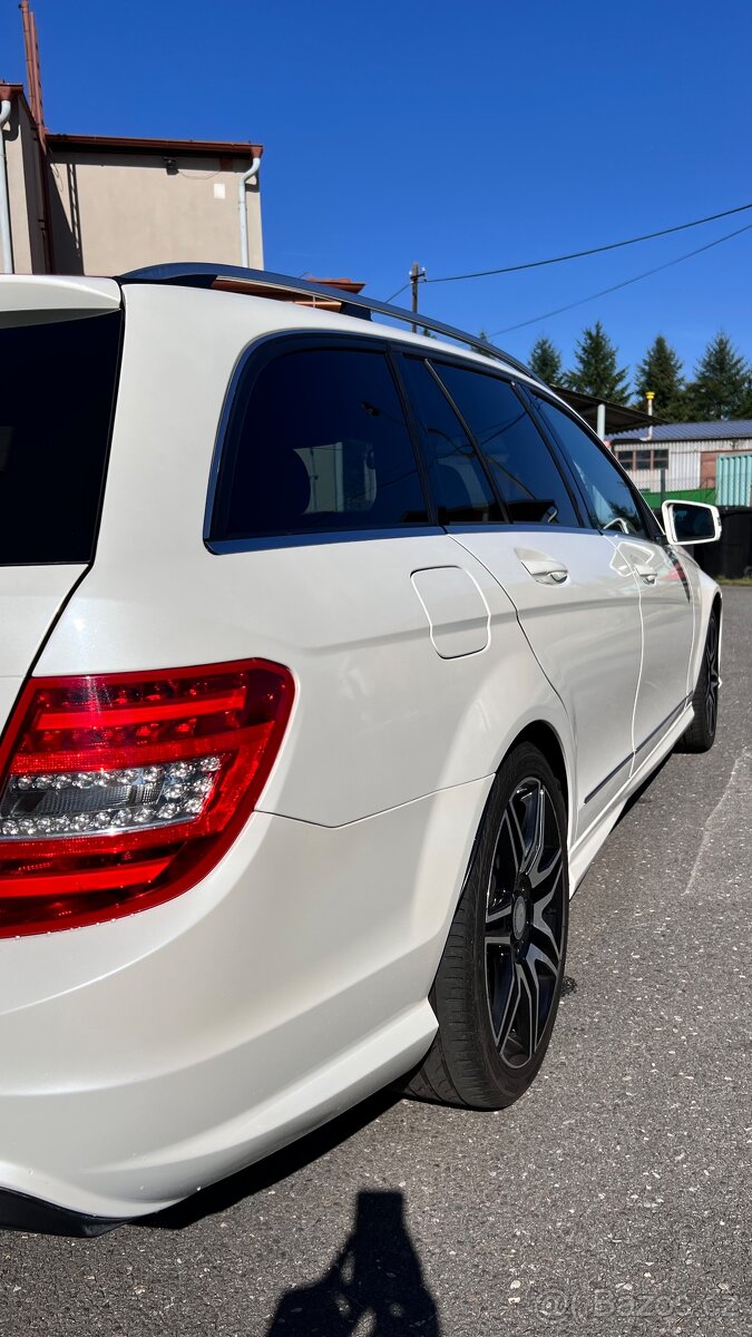 Mercedes-Benz C250 CDI AMG Sport + - 11
