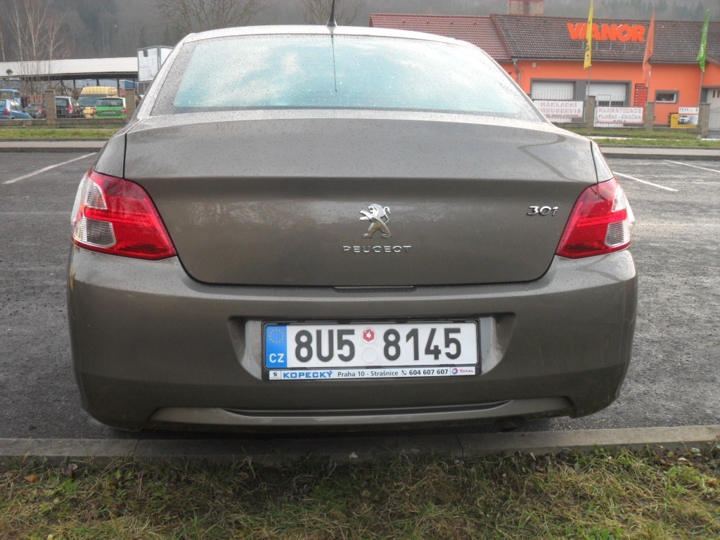 Peugeot 301 sedan 1,6benzin 85kw(116koní) - 11