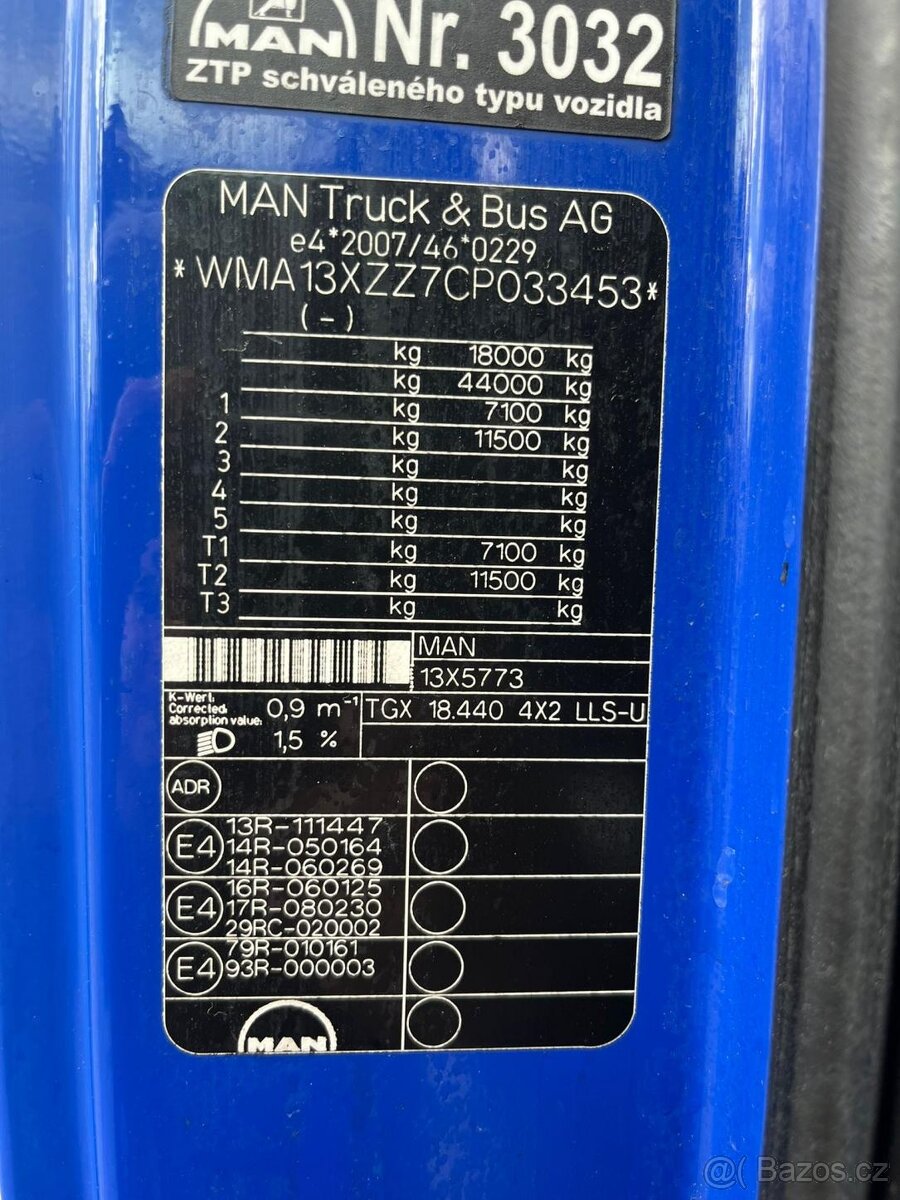 MAN TGX 18.440 LOW DECK MANUÁL EURO V - 11