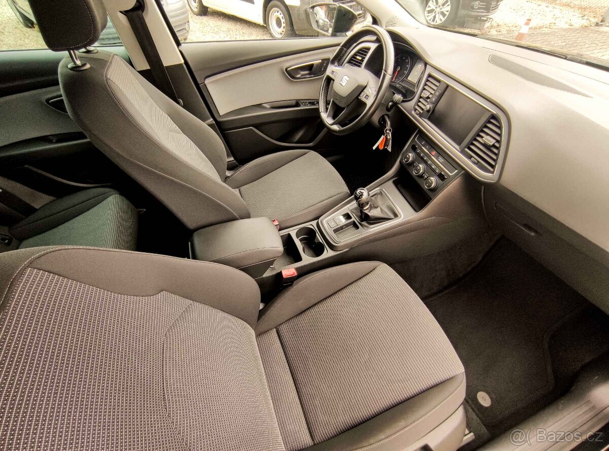 SEAT LEON 1.2 TSi,ST,81KW,FULL-LED,NAVI,VYHŘ.SED.DAB,USB. - 11