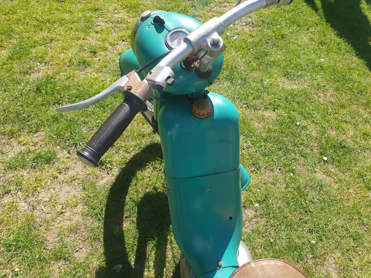 Jawa 555 - 11