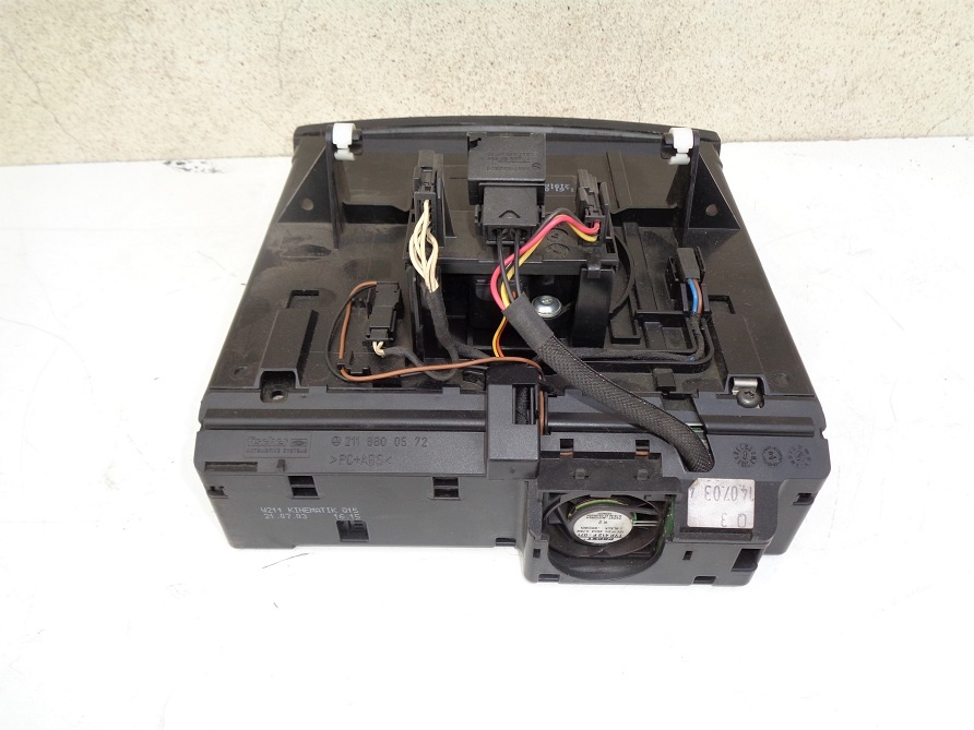 Mercedes E W211 320 CDi různé náhradní díly - 11