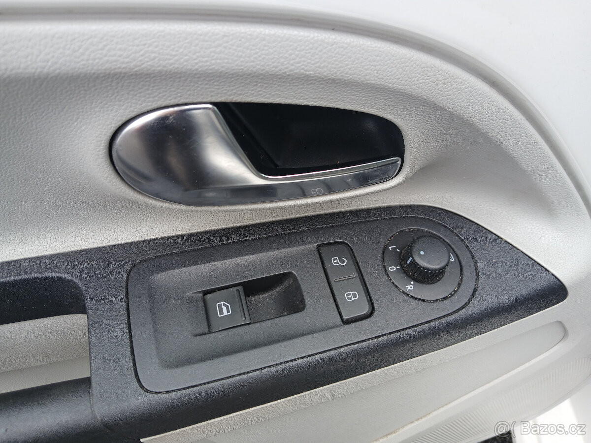 Seat Mii 1.0i Dobrá cena - 11