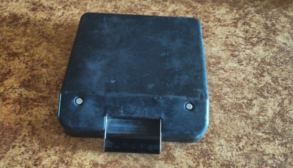 Prodám švýcarský starožitní psací stroj Hermes Baby - 11