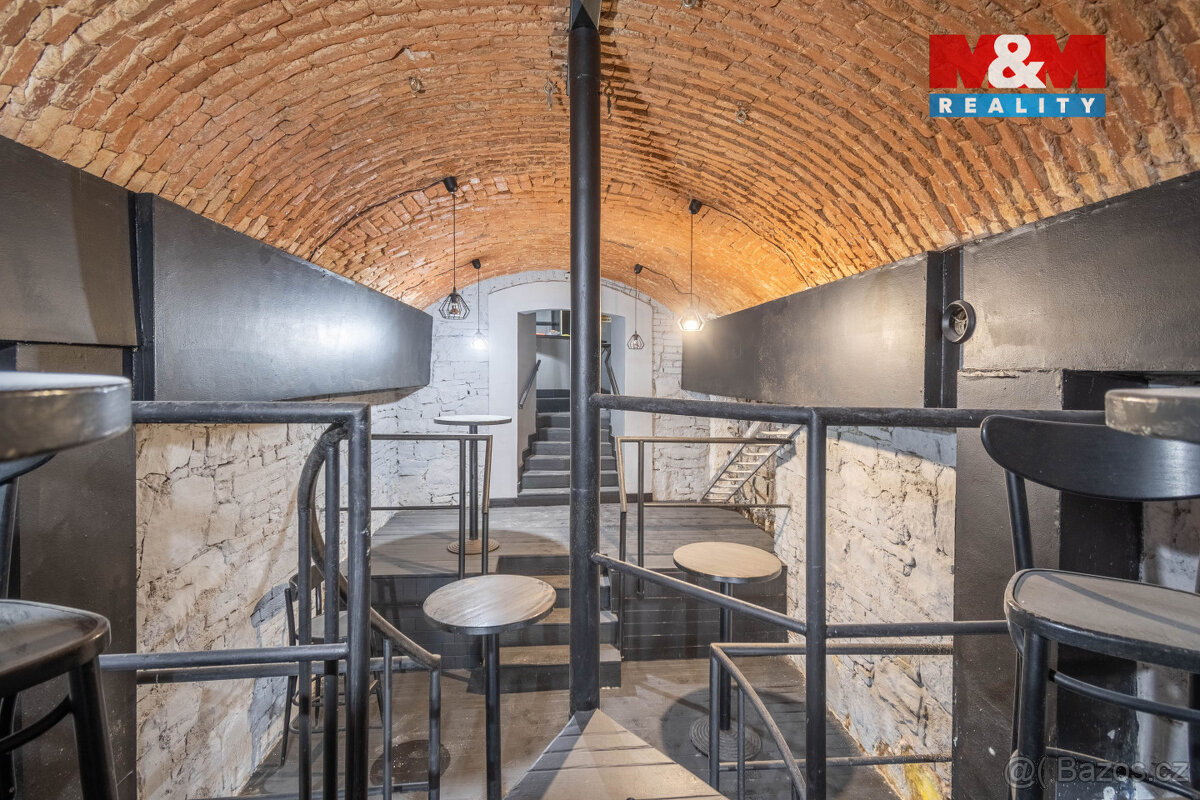 Prodej nájemního domu, 1143 m², Kladno, ul. T. G. Masaryka - 11