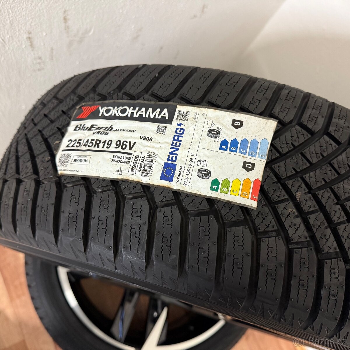 NOVÉ TOYOTA CH-R 5x114,3 R19 ET50+ZIMNÍ 225/45R19 - 11