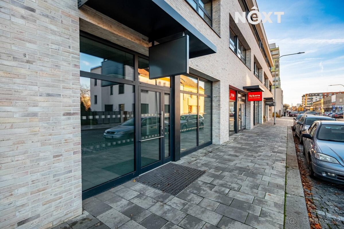 Pronájem komerční Obchodní prostory, 110㎡ - 11