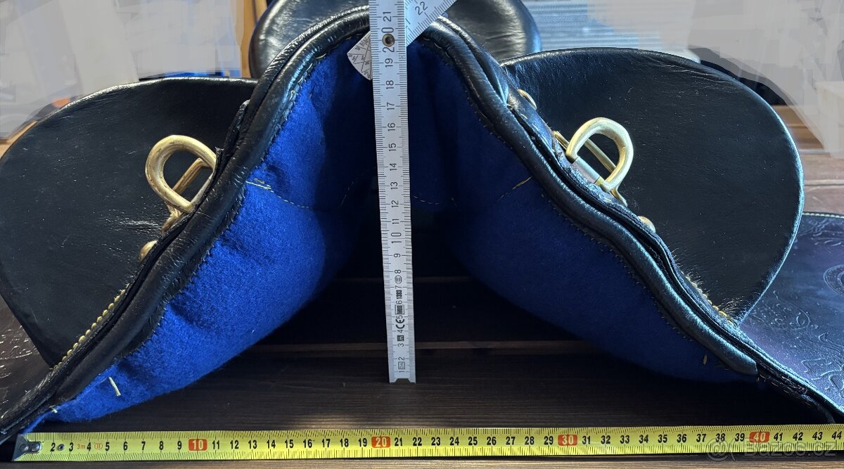 Australské sedlo bez hrušky černé krátké - 11