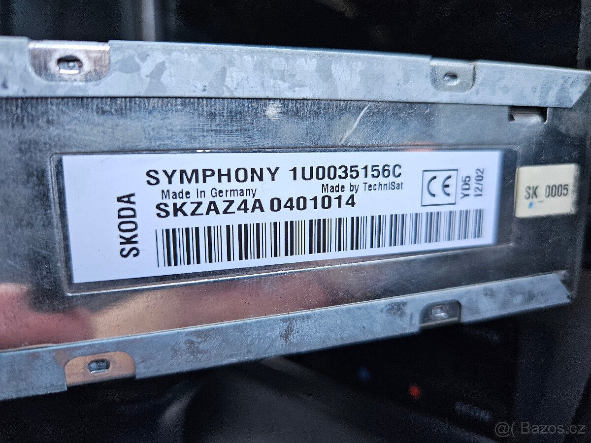 Škoda Octavia Superb autoradio Symphony CD - 11