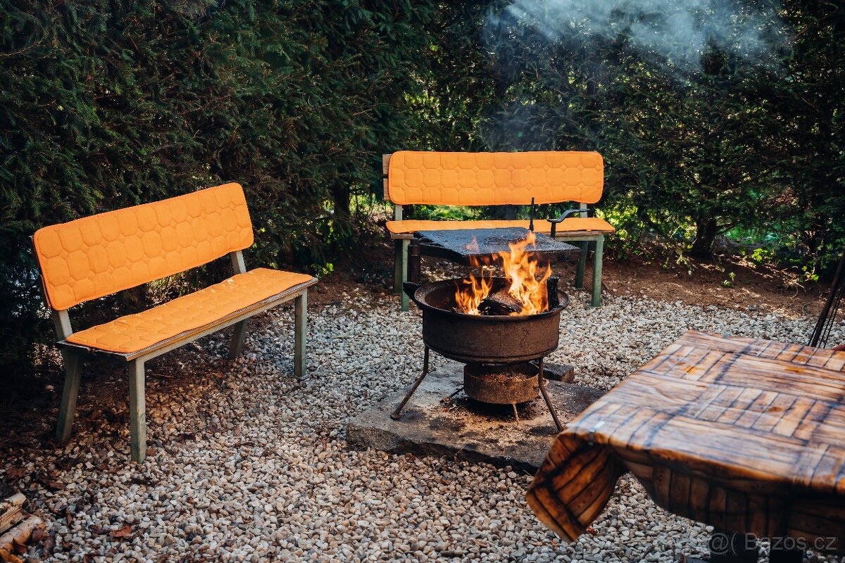 UBYTOVÁNÍ V KARAVANU, REKREAČNÍ POBYT, DOVOLENÁ - 11