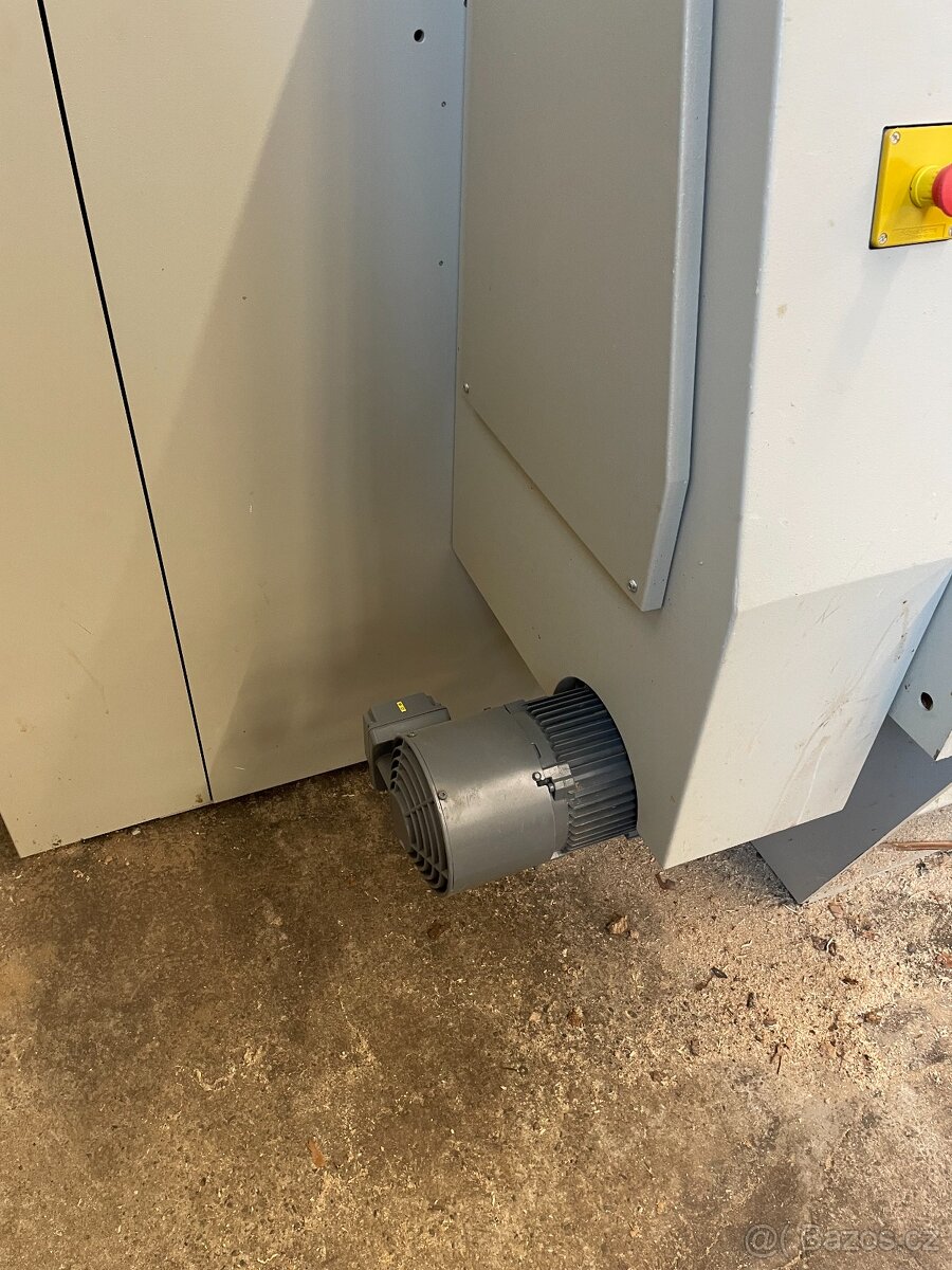 Rozmítací pila TOS PWR 401 - 11