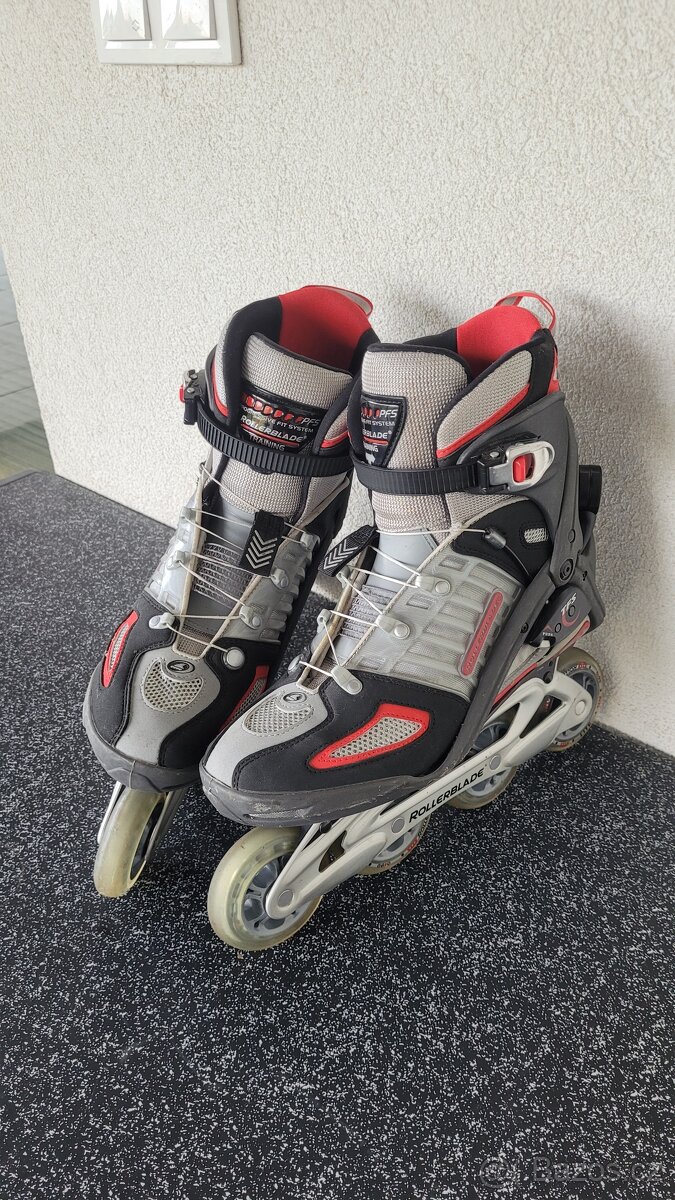 Kolečkové brusle rollerblade vel.42 - 11