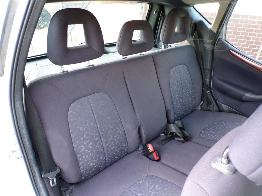 Mercedes-Benz I 1,6 AUTOMAT,ELEGANCE - 11