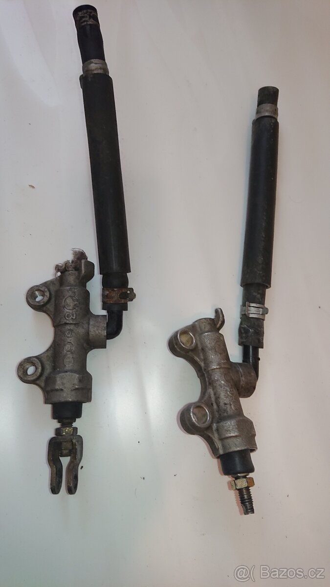 Kawasaki ZX7R díly - 11