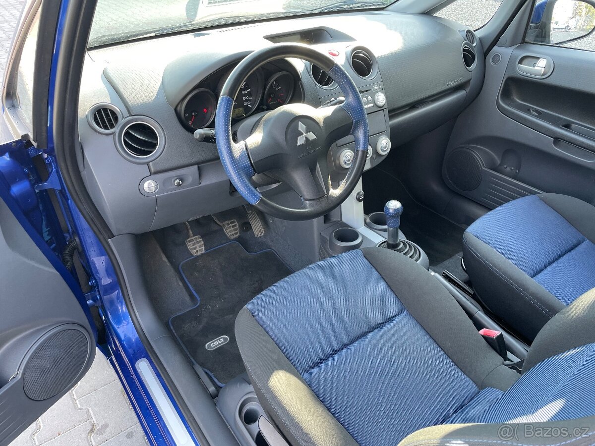 Mitsubishi Colt 1,2i najeto 80000km Klima - 11