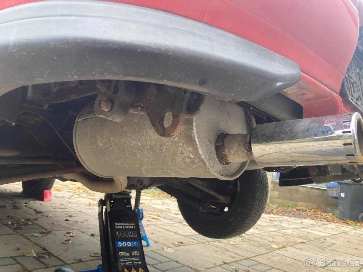 NÁHRADNÍ DÍLY - Subaru Impreza GF RX 85 kW - 11