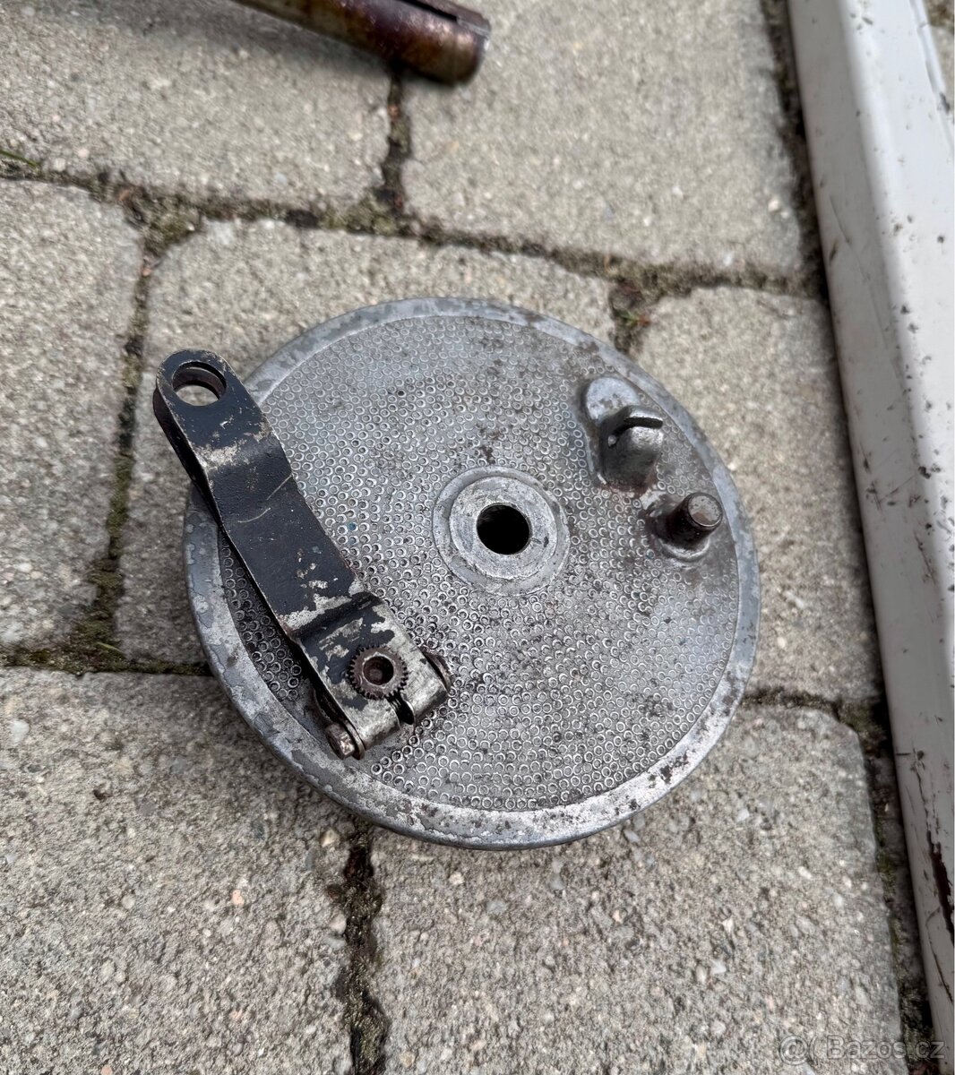 Jawa 50 parez pionyr fichtl mustang - dily - 11