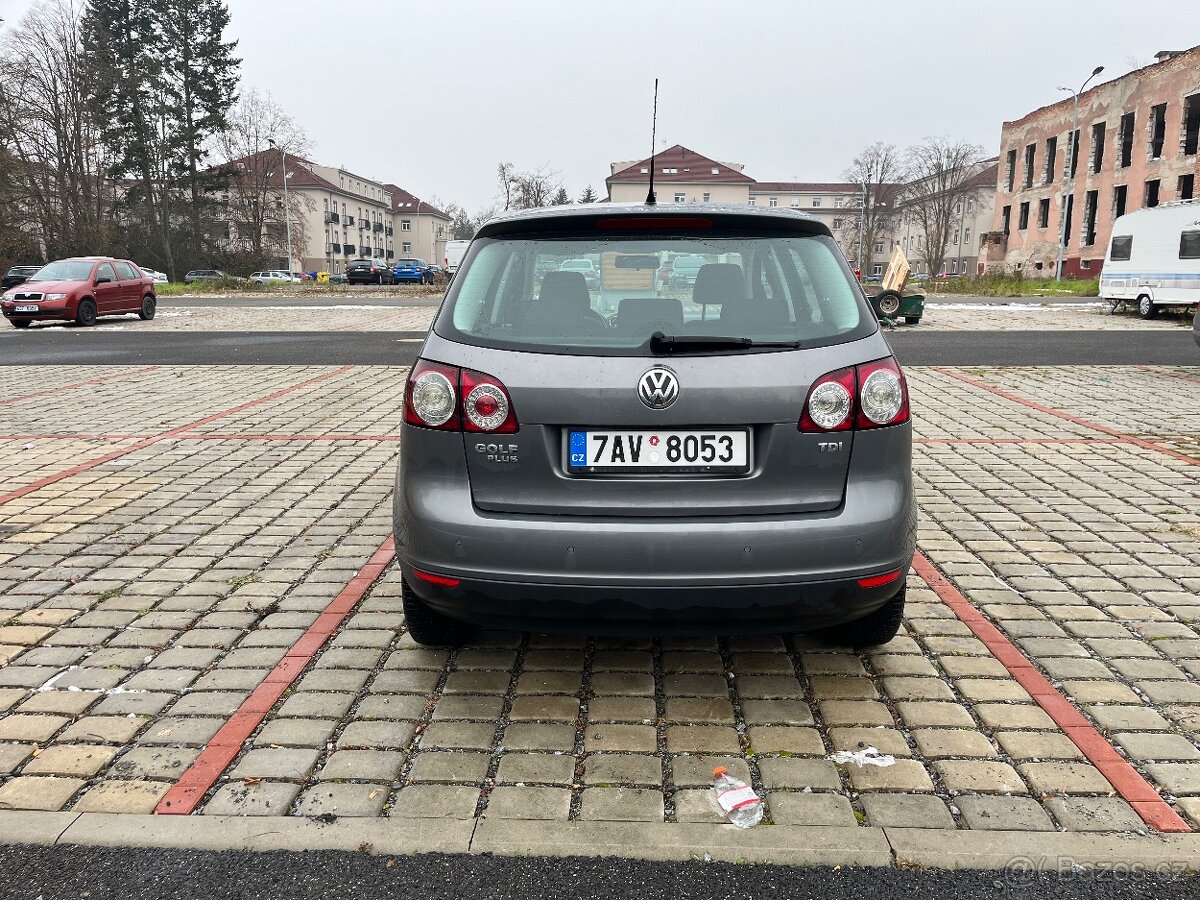 Volkswagen Golf Plus 1.9 TDI - 11