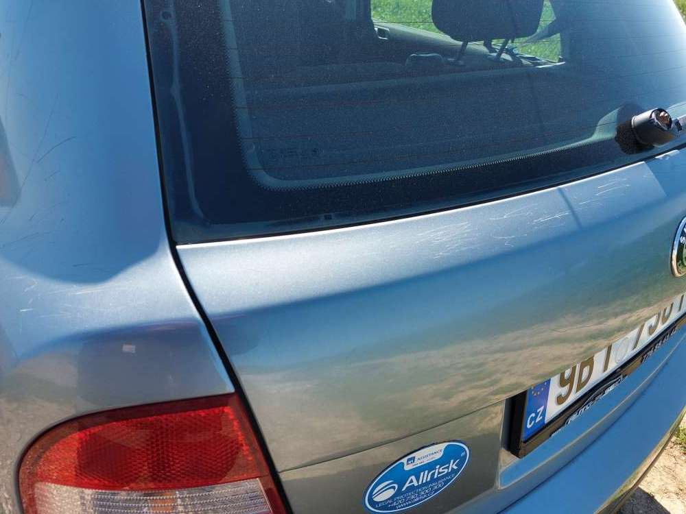 Prodam Skoda Fabia 1.2 - 2006 - 11