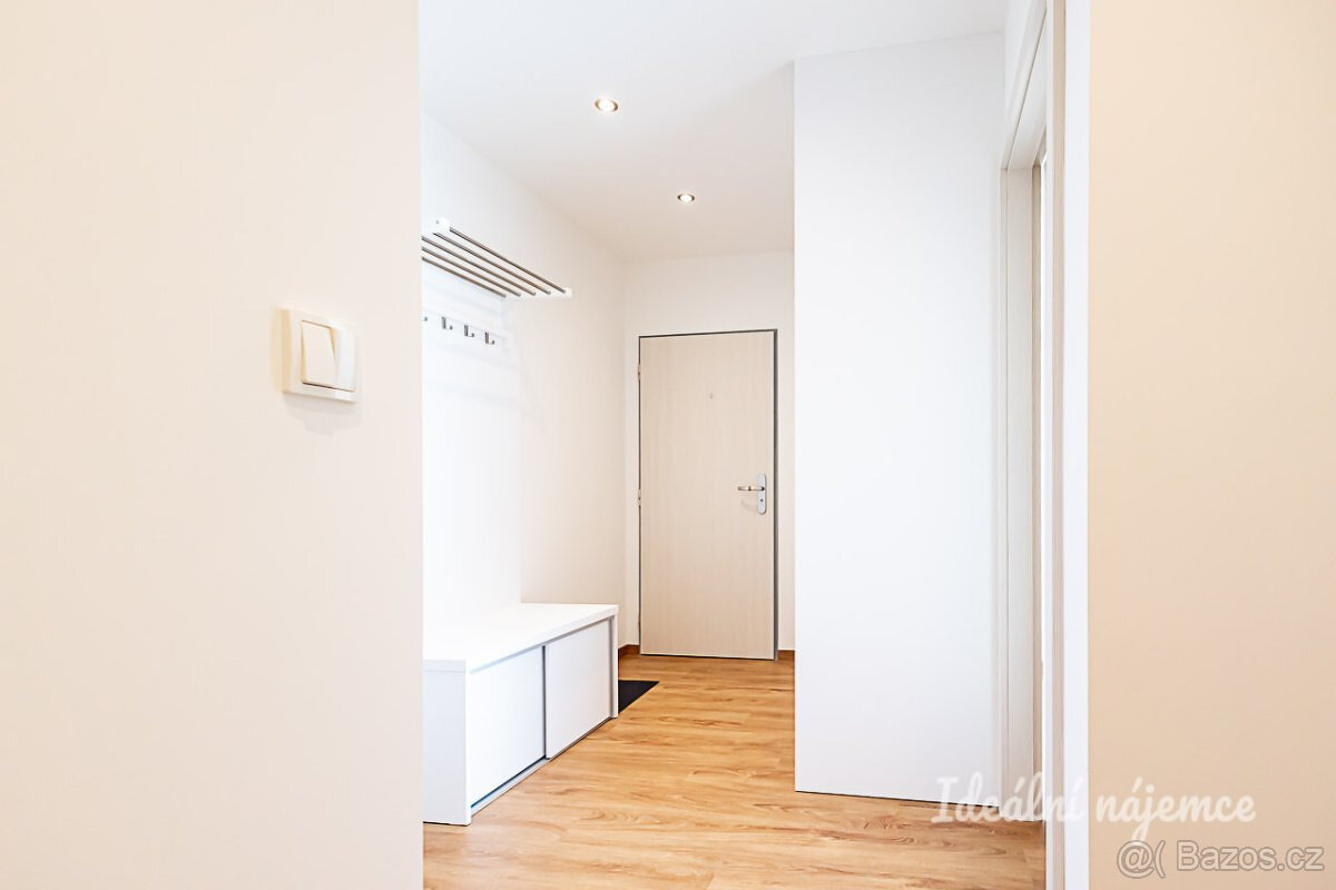 Pronájem bytu 3+kk, Hurbanova, Krč, Kč/měs, 66 m2 - 11