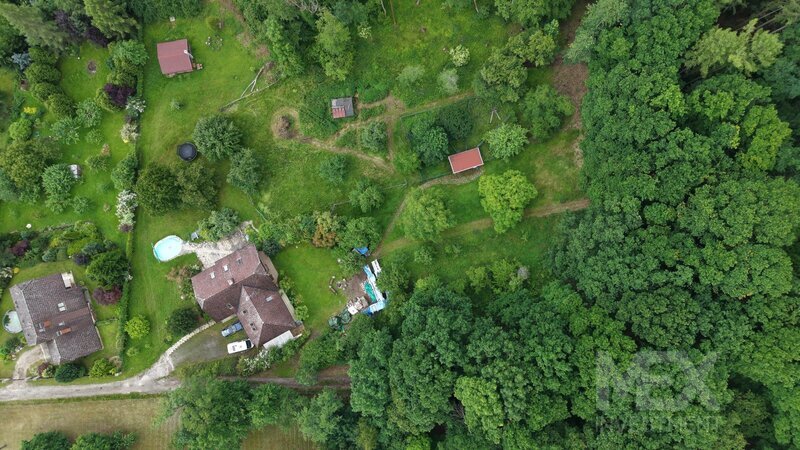 Prodej rodinného domu s velkou zahradou v obci Rybníček - 11