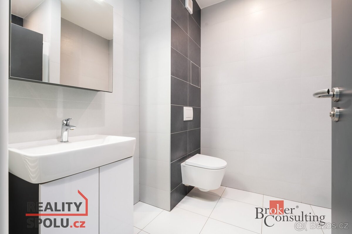 Pronájem, byty/1+1, 44 m2, Šikmá 653, 33008 Zruč-Senec, Plze - 11