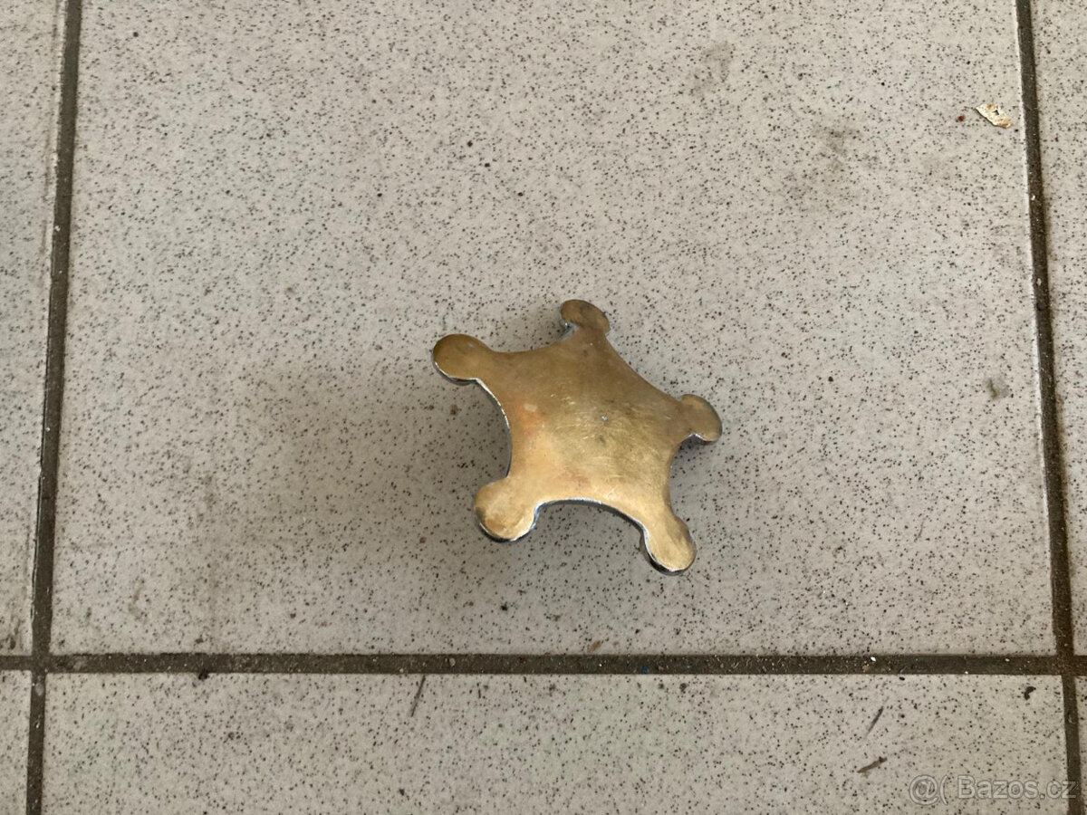 JAWA Speciál - kastlík - matice - hvězda - kolena - výfuk - 11