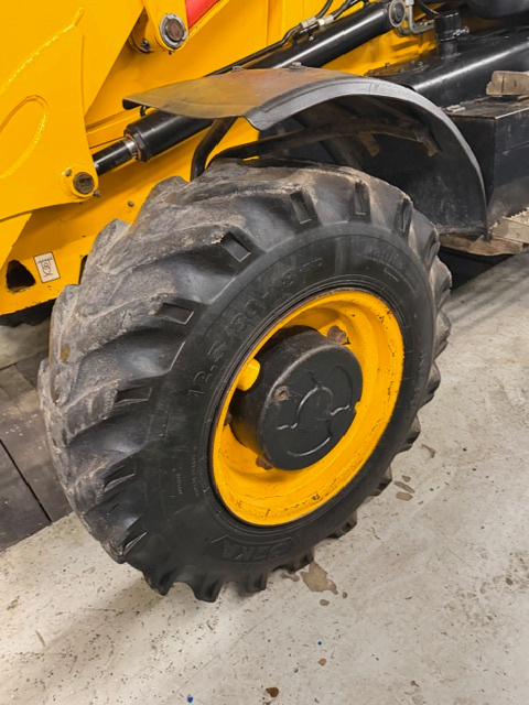 JCB 3CX traktorbáger - Možný odpočet DPH - 11