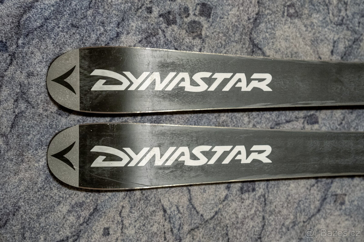 LYŽE DYNASTAR - 11