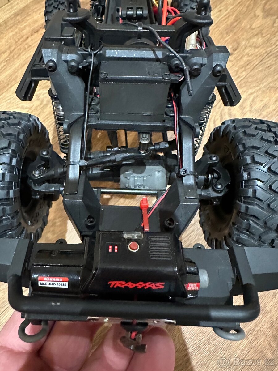 Traxxas Trx 4 Defender - 11