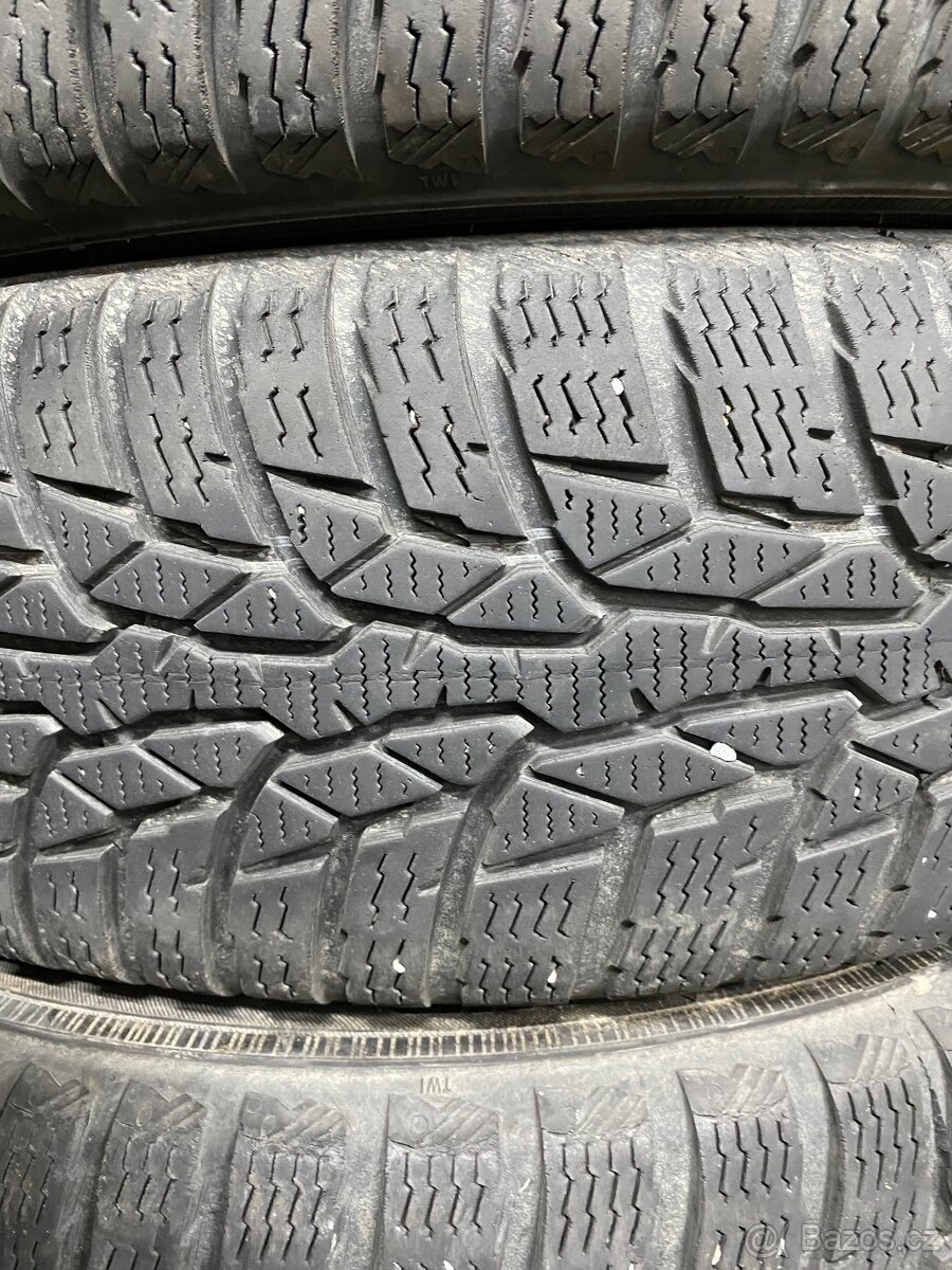 Set zimních pneu Nokian WR D4 na dojetí 165/60R15 - 11