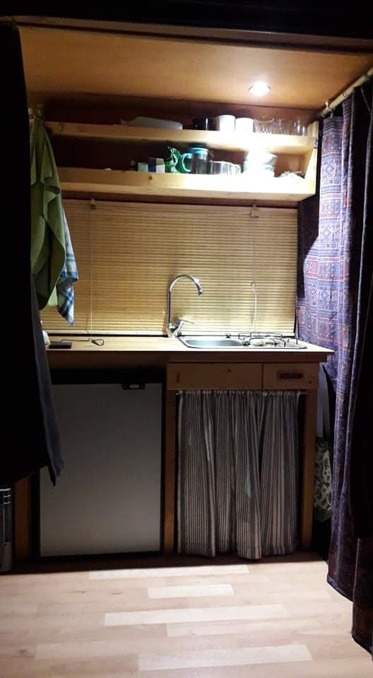 Mercedes Benz Sprinter 212D - 11