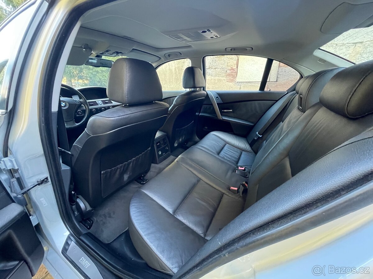 BMW E60 525i DÍLY - 11