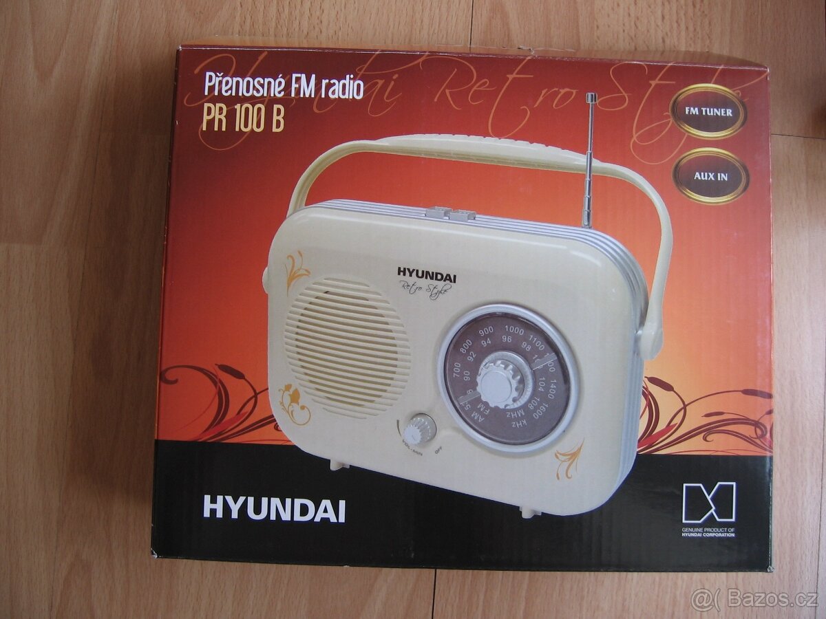 Přenosné FM retro rádio zn. Hyundai - 11